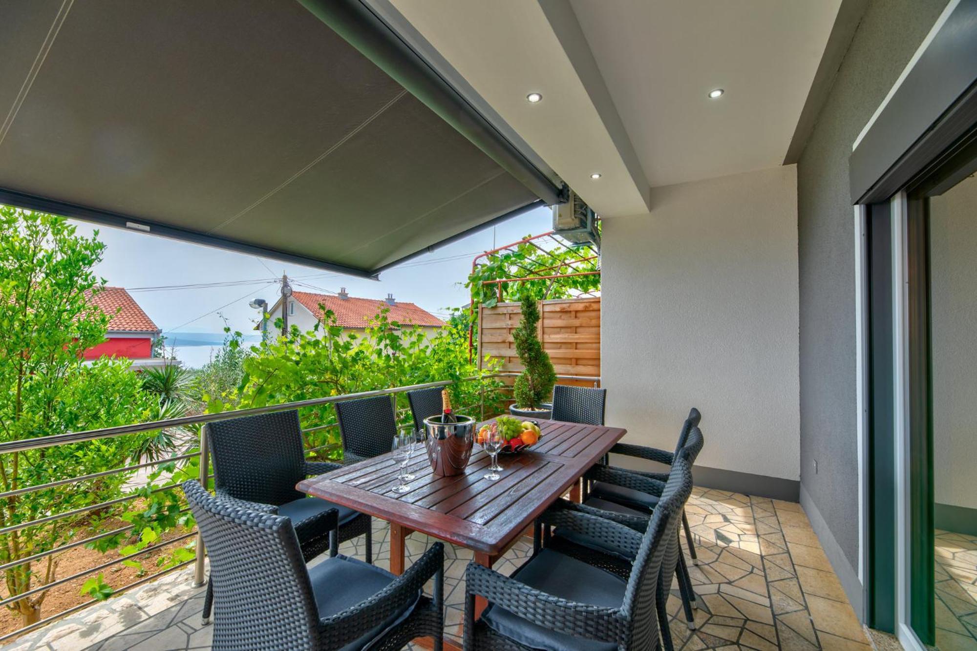 Villa Vivien Crikvenica Luaran gambar