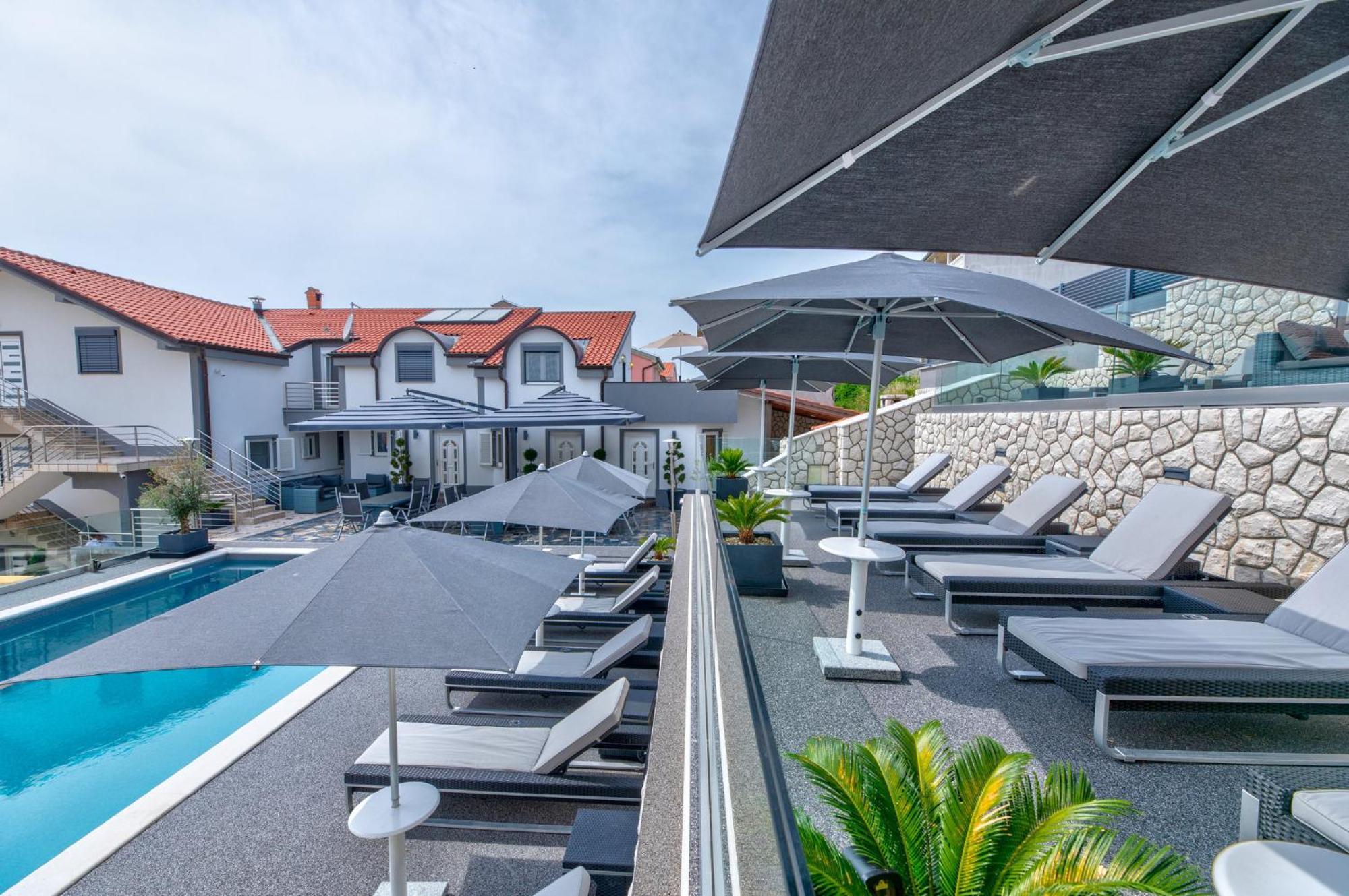 Villa Vivien Crikvenica Luaran gambar